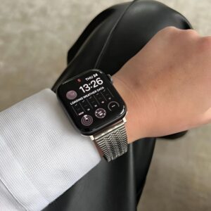 Gợi Ý Dây Kim Loại Apple Watch Series 11 Đáng Sở Hữu
